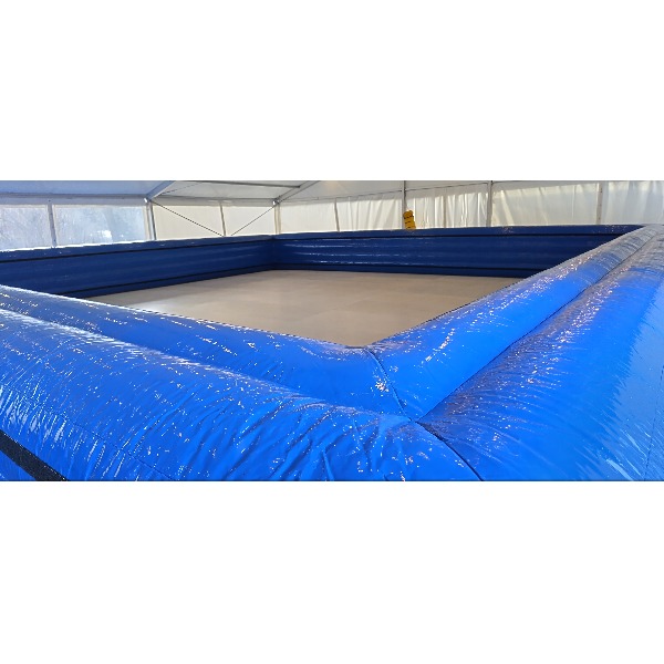 Schaatsbaan met boarding  100m² 