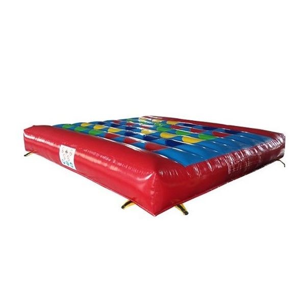 Twister inflatable L 4 x B 4 m