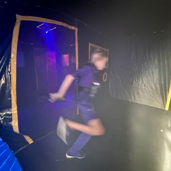 Lasergame Dome-arena inclusief vesten/pakken